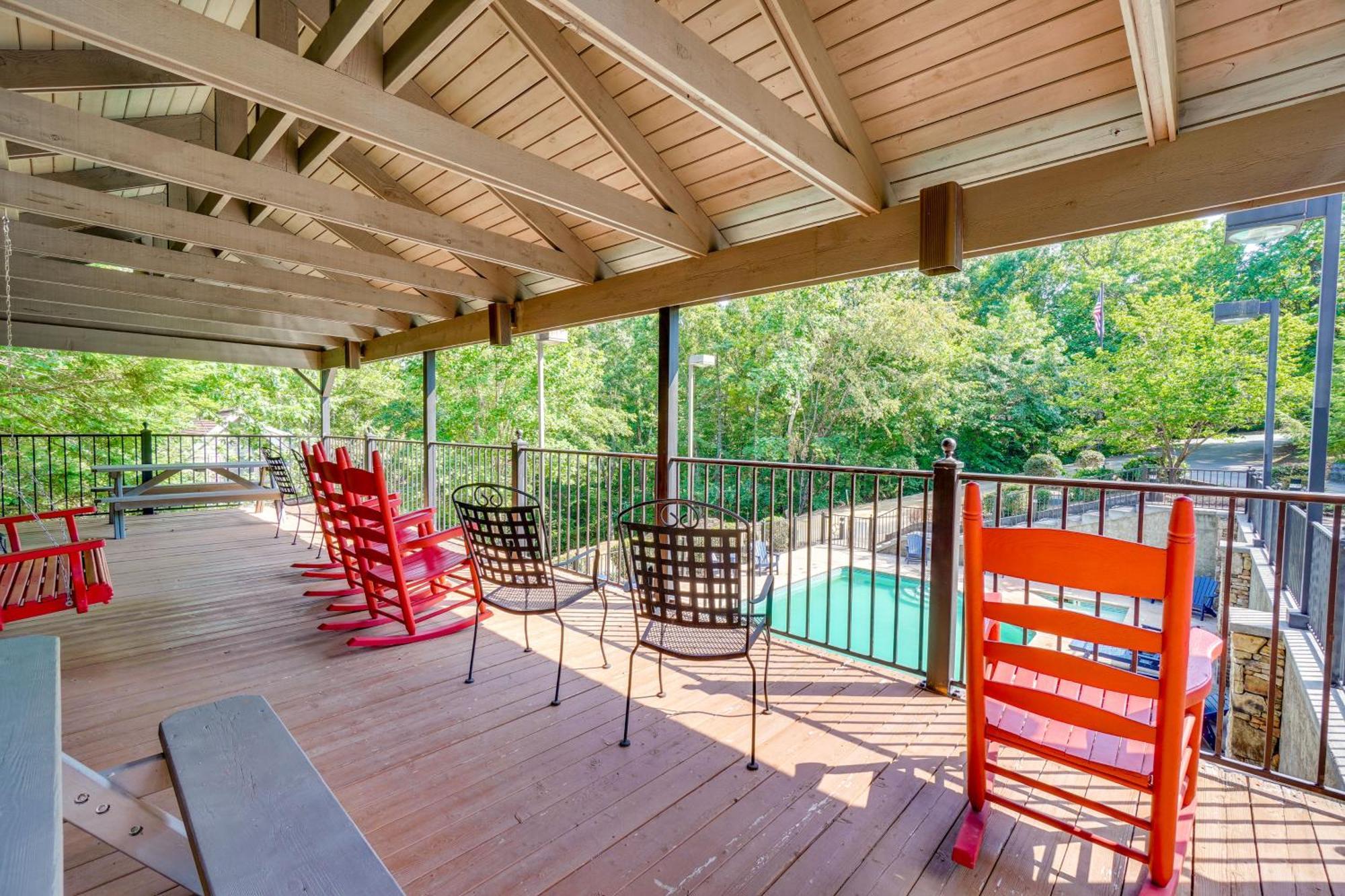 Smoky Mountain Cabin With Deck And Hot Tub! Пиджен-Фордж Экстерьер фото